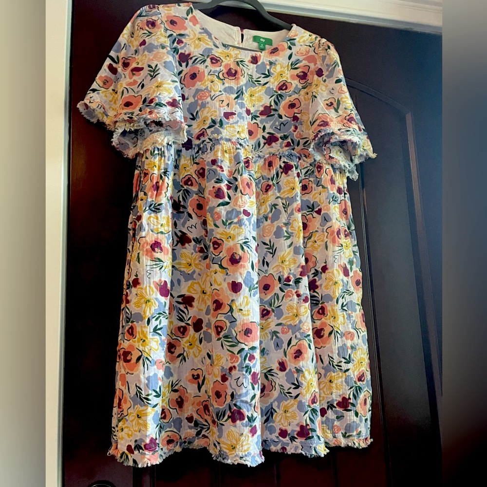 DIP Medium Cotton Floral Dress- NWOT